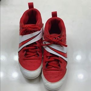 Big Kids Baseball Cleats
Nike Force Trout 6